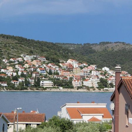 Apartment Ema Trogir Habitación foto