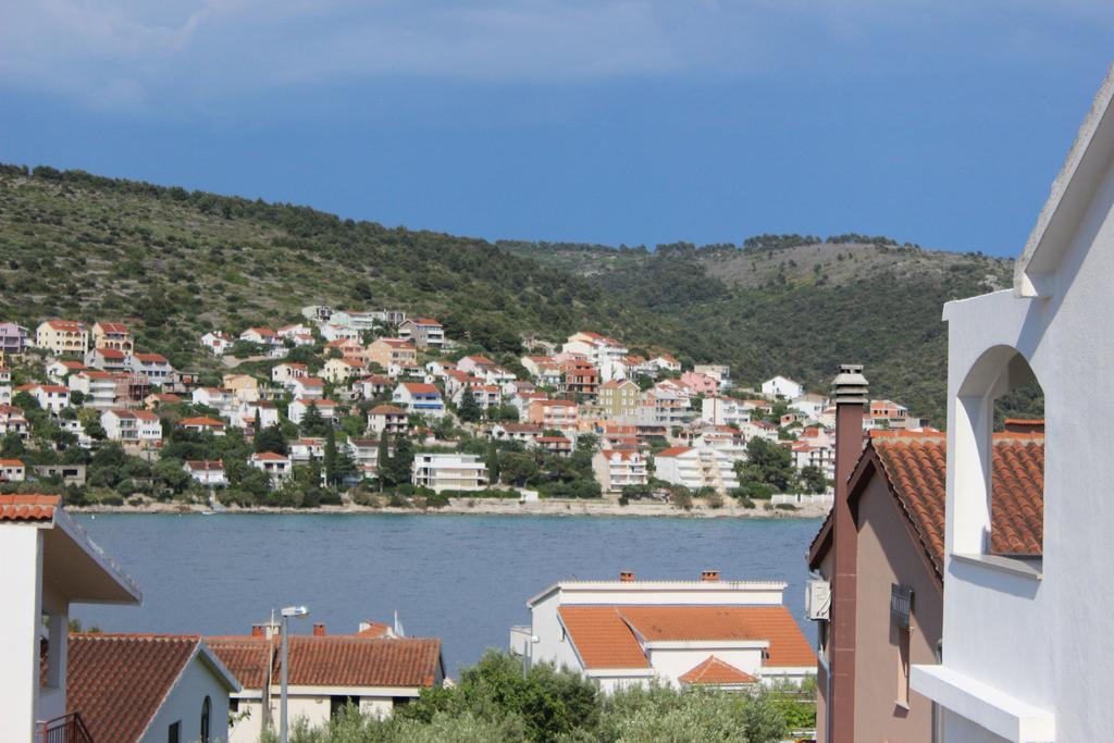 Apartment Ema Trogir Habitación foto